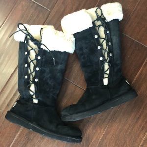 UGG boots | Black Suede Lace Up UGG boots size 7